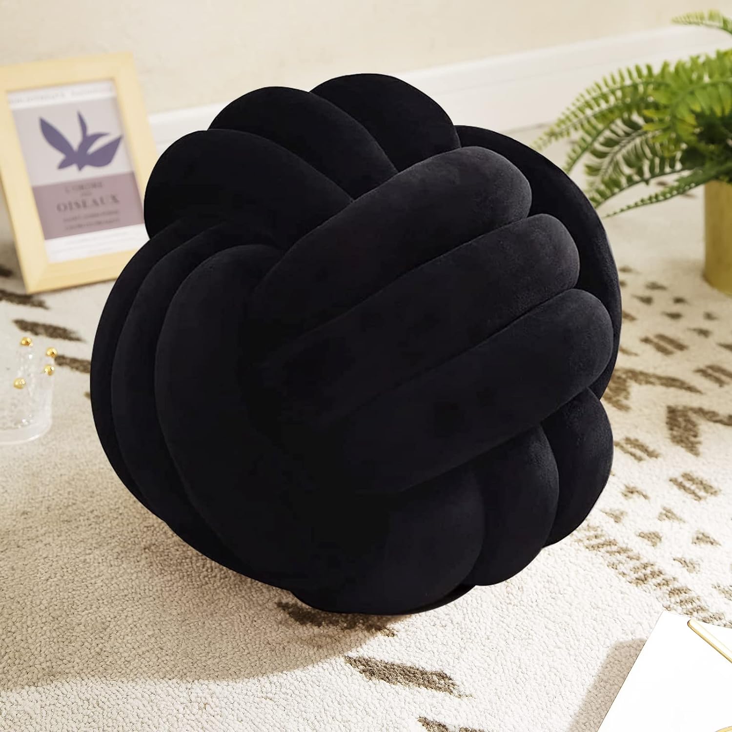 Modern Handmade Pillow - Decorative Ball For Home Decor 