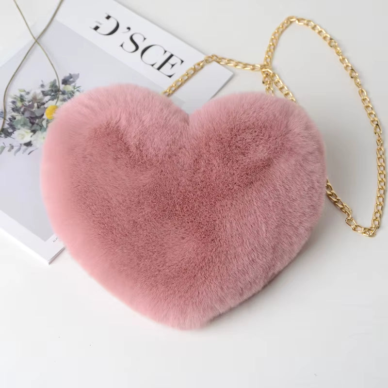 Faux Fur Heart Purse Fluffy Crossbody Bag Chain Shoulder Bag Fashion Cute Wallet Purse Women Lady Handbag Women Mini Bag